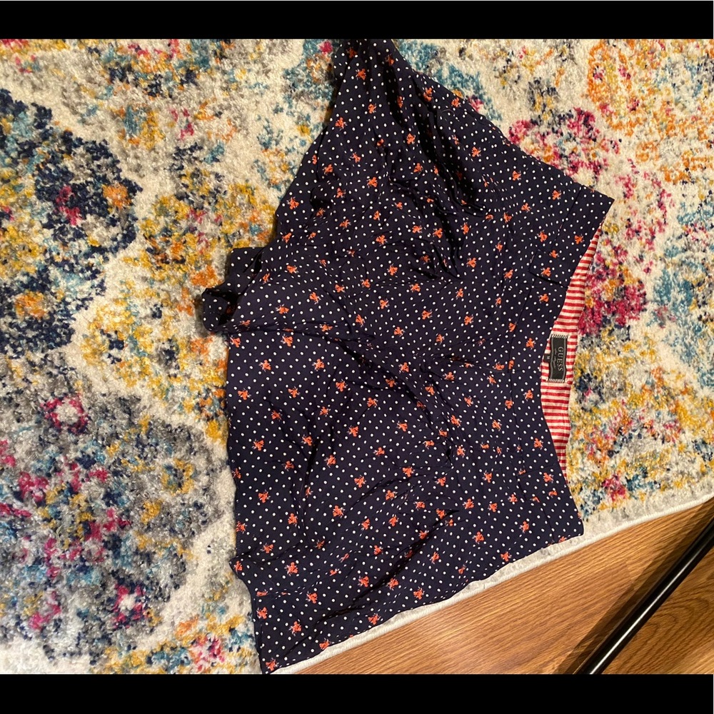 Guess truffled shorts